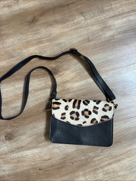 Carpe Diem Handbags - CARPE DIEM LONDON Bought on VACATION Leather Crossbody with Leopard-Print Flap